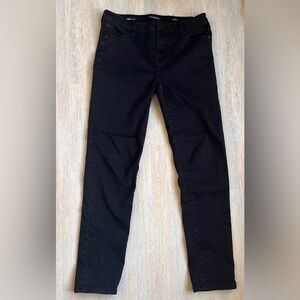 Liverpool Abby Skinny Jean - Black, size 12/31
